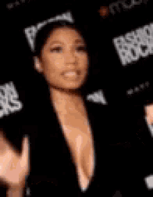 Nicki Minaj Sassy GIF - Nicki Minaj Sassy Awkward Smile GIFs