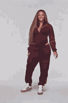 Queen Bey Beyonce GIF - Queen Bey Beyonce Ivy Park GIFs