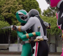 Power Rangers Dino Fury GIF - Power Rangers Dino Fury There There GIFs