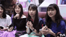 Looking Staring GIF - Looking Staring Janebnk GIFs