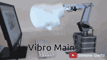 Vibro Mains GIF - Vibro Mains Robot GIFs
