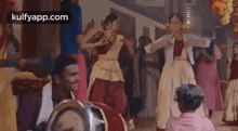 Dancing.Gif GIF - Dancing Naaleyanu Mangalam Dance GIFs