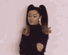 Trilxogies Ariana GIF - Trilxogies Ariana Grande GIFs