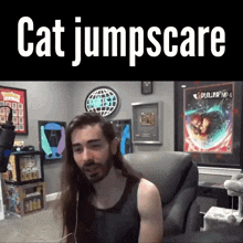 Cat Cat Jumpscare GIF - Cat Cat Jumpscare Moistcritikal GIFs