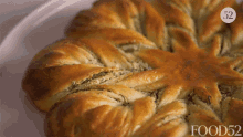Cheese And Herb Star Bread Yummy GIF - Cheese And Herb Star Bread Yummy Finished GIFs