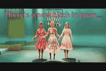 Theres A New Bitch In Town Footwork GIF - Theres A New Bitch In Town Footwork New Bitch GIFs