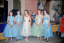 Vintage Vintageda GIF - Vintage Vintageda Vintage Prom GIFs