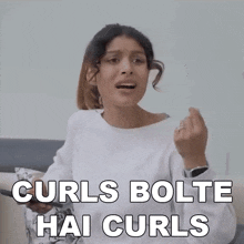Curls Bolte Hai Curls Rinki Chaudhary GIF - Curls Bolte Hai Curls Rinki Chaudhary Yeh Curls Hair Style Hai GIFs