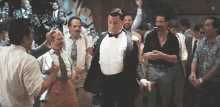 Dancing Leonardo Di Caprio GIF - Dancing Leonardo Di Caprio Groovy GIFs