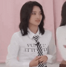 Musediet Soyeon GIF - Musediet Soyeon Stare GIFs