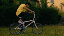 Alien Vso Bike GIF - Alien Vso Bike GIFs