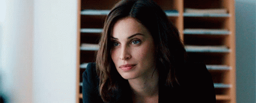 https://media.tenor.com/o25gmKxnHe8AAAAC/heida-reed-stella-blomkvist.gif