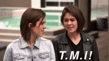 Tegan And Sara Confused GIF - Tegan And Sara Confused Disgust GIFs