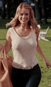 Alice Eve Hot GIF - Alice Eve Hot Bouncing GIFs