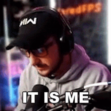 It Is Me Jared GIF - It Is Me Jared Jaredfps GIFs