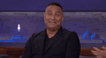 Russell Peters Head Shake GIF - Russell Peters Head Shake Indian GIFs