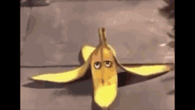 Banana Scream GIF - Banana Scream Screaming GIFs