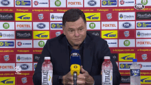Carl Veart I Dont Know GIF - Carl Veart I Dont Know Adelaide United GIFs
