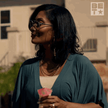 Laughing Dominique GIF - Laughing Dominique The Family Business GIFs