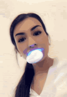 Ultra White Teeth Whitening GIF - Ultra White Teeth Whitening Selintakitaki GIFs