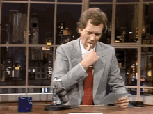 Dave Letterman Viewer Mail GIF - Dave Letterman Viewer Mail Flip A Card GIFs