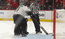 Scott Wedgewood Yotes GIF - Scott Wedgewood Yotes Coyotes GIFs