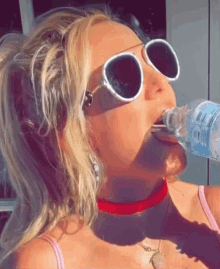 Water Thirsty GIF - Water Thirsty Britney GIFs