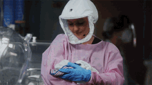 Greys Anatomy Jo Wilson GIF - Greys Anatomy Jo Wilson Holding Baby GIFs