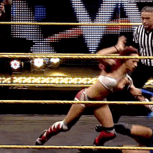 Alexa Bliss Slamming Head GIF - Alexa Bliss Slamming Head Sasha Banks GIFs