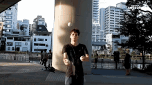 Juggling People Are Awesome GIF - Juggling People Are Awesome Ball GIFs