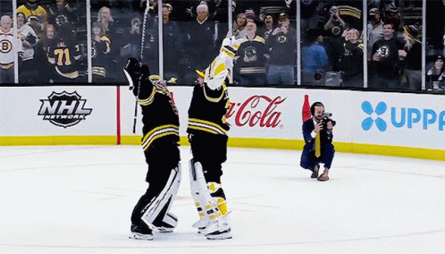 Official Jeremy Swayman And Linus Ullmark Win Hug Repeat Boston