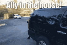 Ally Ally In The House GIF - Ally Ally In The House Entrance GIFs