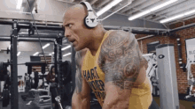 Triceps Pushdown Workout GIF - Triceps Pushdown Workout Focused GIFs