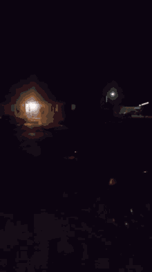 a white light is shining through a gray object