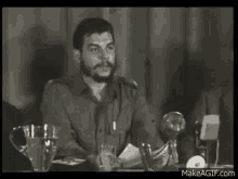 Si De Che Guevara GIF - Che Che Guevara Si GIFs