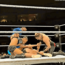 Sasha Banks Beating Up GIF - Sasha Banks Beating Up Charlotte Flair GIFs