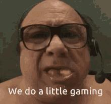 Me Gaming GIF - Me Gaming We Do A Little Gaming GIFs