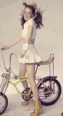 Emma Stone Bicycle GIF - Emma Stone Bicycle Windy GIFs