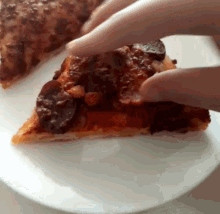 Yummy Pizza GIF - Yummy Yumm Yum GIFs