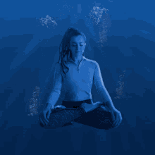Efecto Agua Yoga GIF - Efecto Agua Yoga Mujer Yoga GIFs