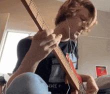 Connor Fogarty Connorfogartyvo GIF - Connor Fogarty Connorfogartyvo Guitar GIFs