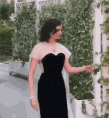 Eva Green Dress GIF - Eva Green Dress Garden GIFs
