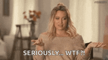 Hilary Duff Kelsey Peters GIF - Hilary Duff Kelsey Peters Younger Tv GIFs