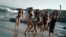 Sparty Yes GIF - Sparty Yes Beach Party GIFs