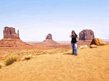 monument valley canyon pose