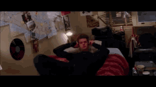 Peter Parker Spiderman GIF - Peter Parker Spiderman Listening To Music GIFs