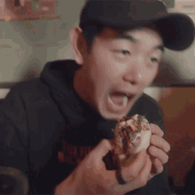 Eating Eric Nam GIF - Eating Eric Nam Eric Nam에릭남 GIFs