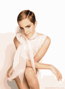 Emma Watson Spock GIF - Emma Watson Spock Star Trek GIFs