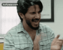 Clapping.Gif GIF - Clapping Dulquer Gif GIFs