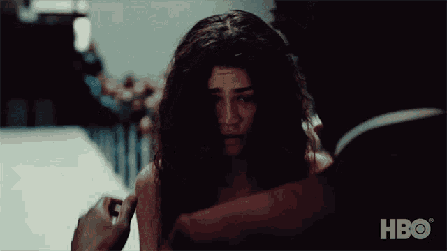 Hug Rue Bennett GIF - Hug Rue Bennett Zendaya - Discover & Share GIFs